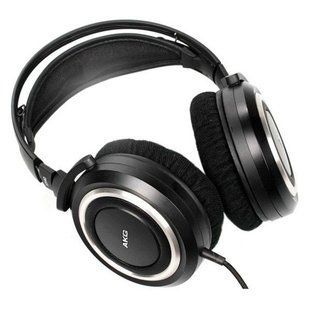 AKG K540